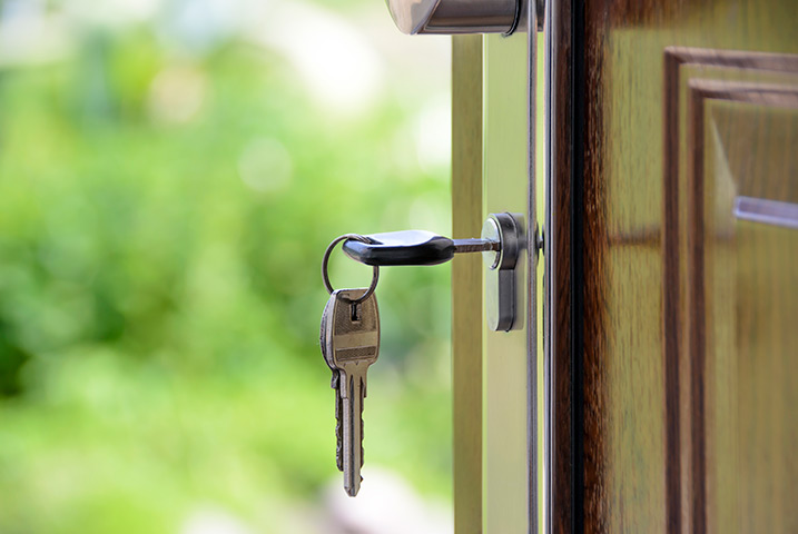 A2B Locks are able to provide local locksmiths in Seven Sisters to repair your broken locks. 